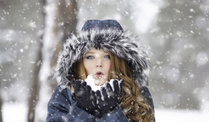 winter_redhead_female_portrait_cold_girl_outdoor_hair-665561.jpg!d